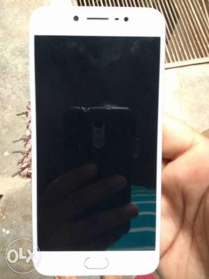 Only 3 month old brand new condition vivo v5 with