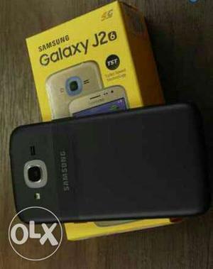 Samsung j2 6 phone is in very good condition no
