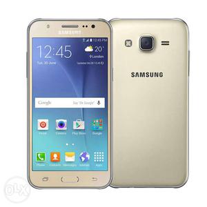 Samsung j5 new condition bil box charger and