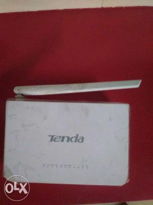 White Tenda Router