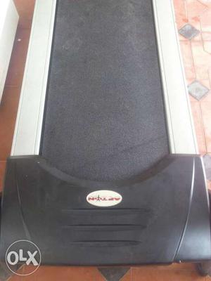 AFTON Black And Gray Automatic Treadmill