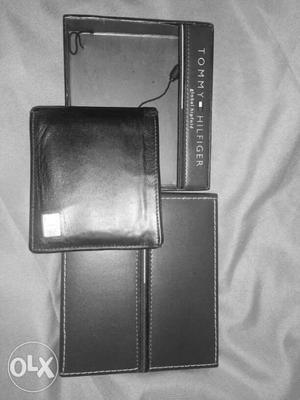 Black Leather Tommy Hilfiger Bi-fold Wallet On Box