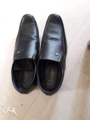 Black leather high quality skumar shoes very good quailty