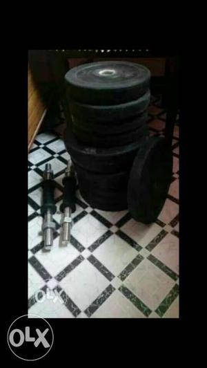 Good quality 32 kg weight available 2 dumbells