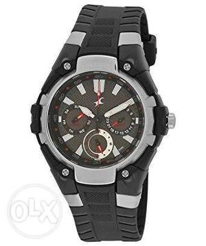 Gray And Black Chronograph Watch