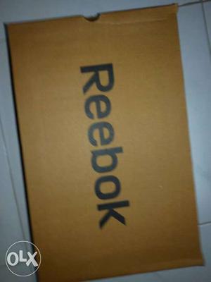 NEW Reebok Sande Box size;9