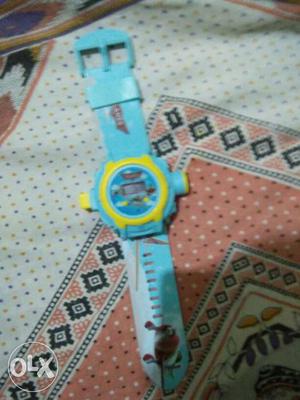 Round Blue And Yellow Digital Watch With Blue Band