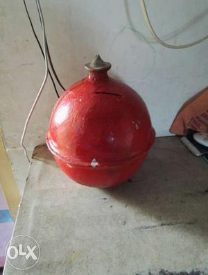 Round Red Container