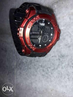 Sonata wrist watch in red & black combination