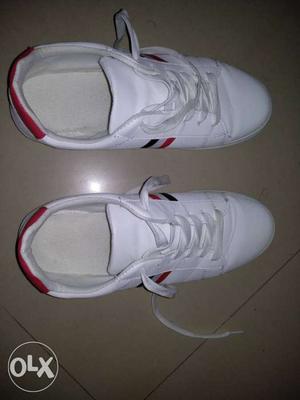 White-and-red Running Shoes Uk-10