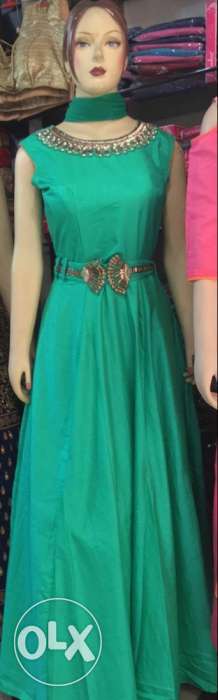 Women's Green Sleeveless Maxi Dress