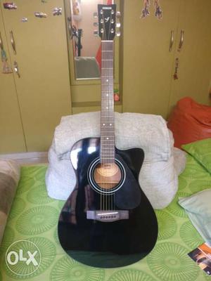 Yamaha FS 100C Acoustic Guitar +Guitar Bag worth
