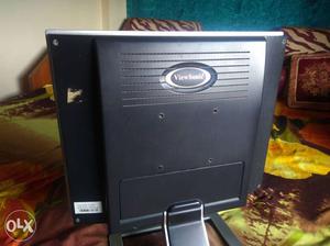 18 inch LED Monitor in good condition, Kalyan (e)