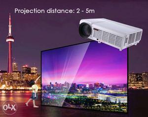 Android Full HD WiFi LED projector  Lumens 4GB memory