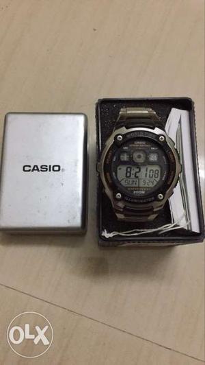 Casio youth series watch 11 month to one year old