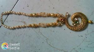 Gold Pendant With Necklace