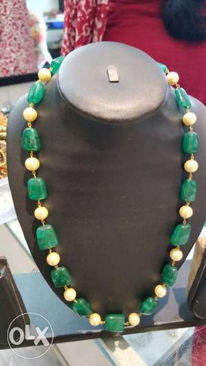 Green And Beige Beaded Necklace