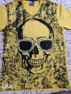 Mens funky tshirt unused new in condition size - L