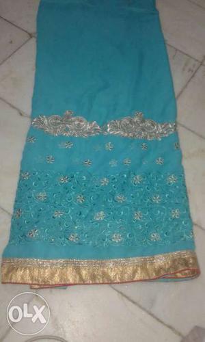 New designer green sari for sale...silk febric