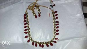 Red And Silver kundan nevkless