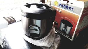 Rice cooker to make delicious rice,