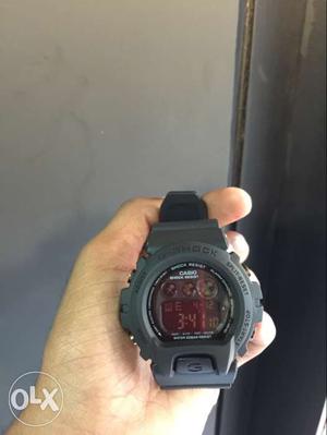 Round Black Casio G-shock Digital Watch With Rubber Strap