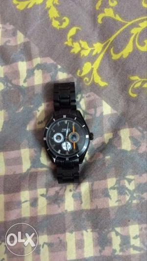 Round Black Chronograph Watch With Black Link Strap