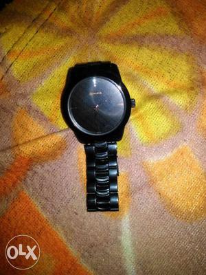 Sonata black metal watch one year warranty.. one