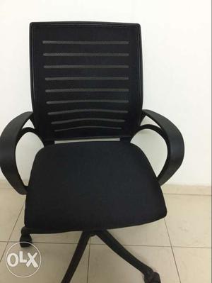 3 days old computer chair for sale.. bought from