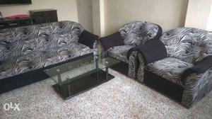 3+1+1 Sofa set with center table