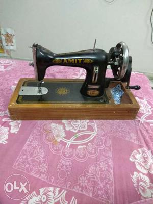 Black Amit Sewing Machine