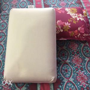 Brand new Kurlopillo - White Cushion Pair