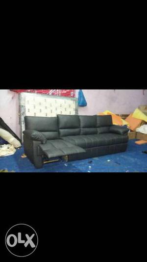 Brand new recliner 4seater sofa for sale..At very