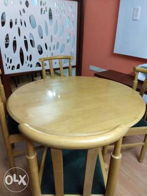 Dining table rubber wood with 4 chairs