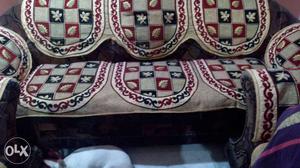 Excellent condition 5 seater sofa set, 3+1+1