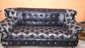 Gray And Black Leather Tufted Back Sofa