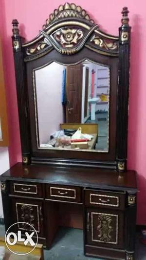 Malaysian team wood dressing Table sparingly used