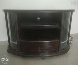 New TV unit in good condition price negotiable
