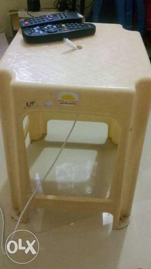 Polytuff Stool...used Only For 1 Month...can Bear
