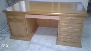 Solid teak Boss table,excellent rich finish,