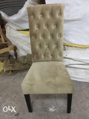 White Fabric Tufted Chair