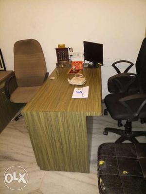 Wooden Office cabin table in just 7k