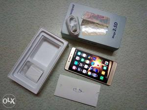 8 months old coolpad mega 2.5d available for
