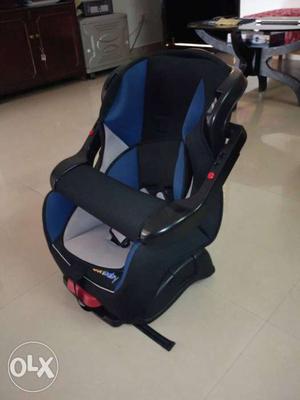 Baby's Blue And Black Car Seat Carrier