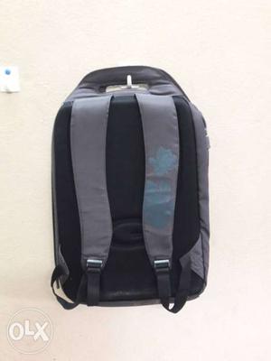 Branded laptop bag very good in condition less n