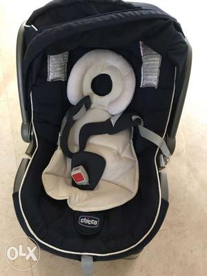 Chicco baby car seat and carry cot
