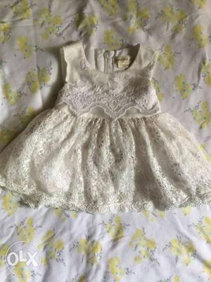 Cute frock for 0 to 4 months