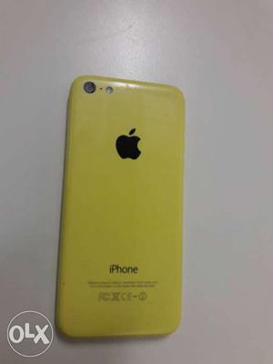 Iphone 5 c 16 gb gud condition with box and