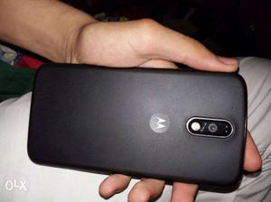 Moto 4g plus very good condition phone me kch