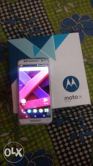 Moto x style dual exchange or sell